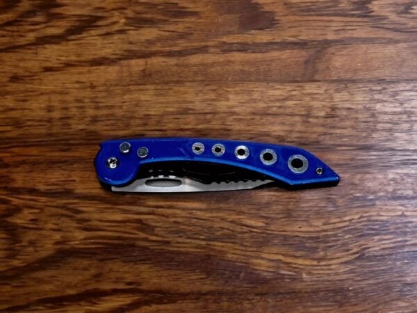 Automatic Folding Knife with Safety Lock - Image 10